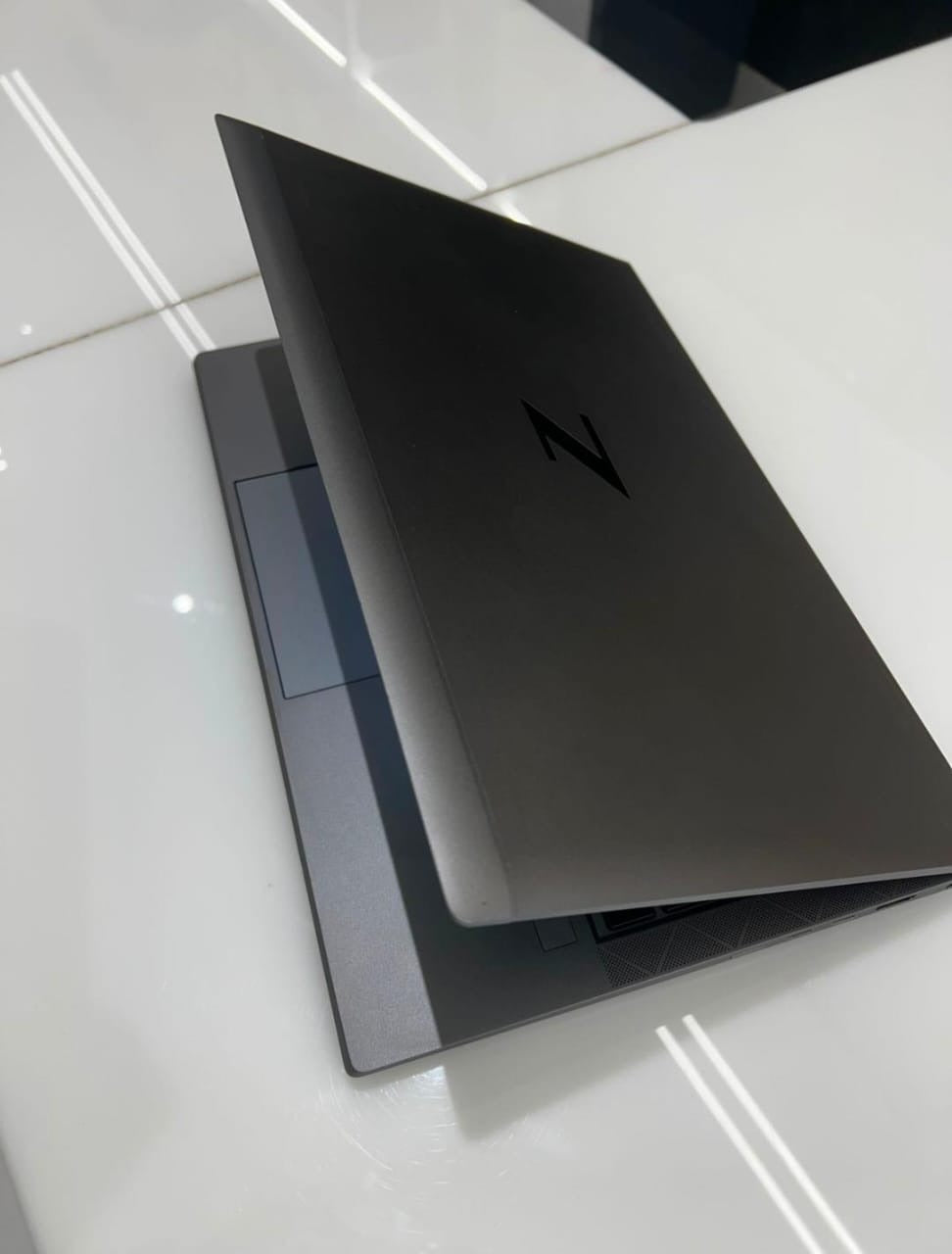 HP Z Book