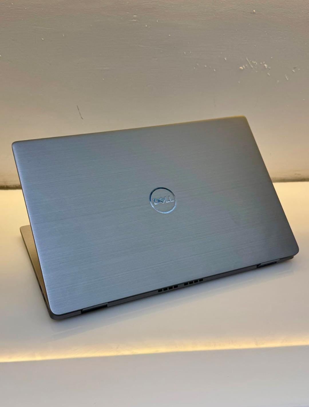 Dell Latitude 7430
