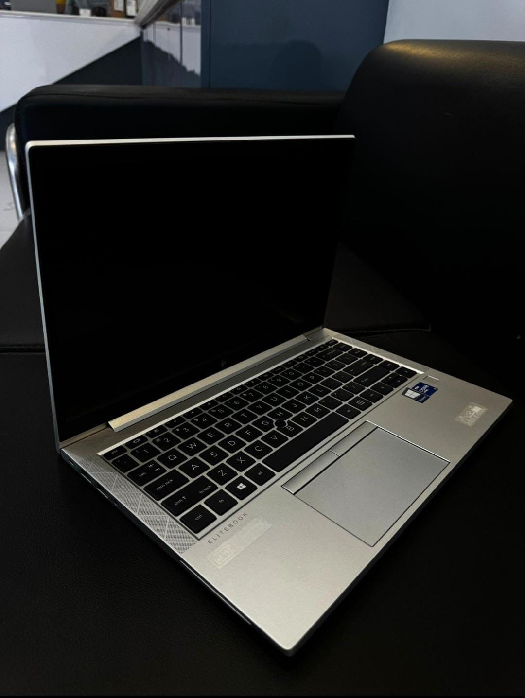 HP EliteBook 830 G7