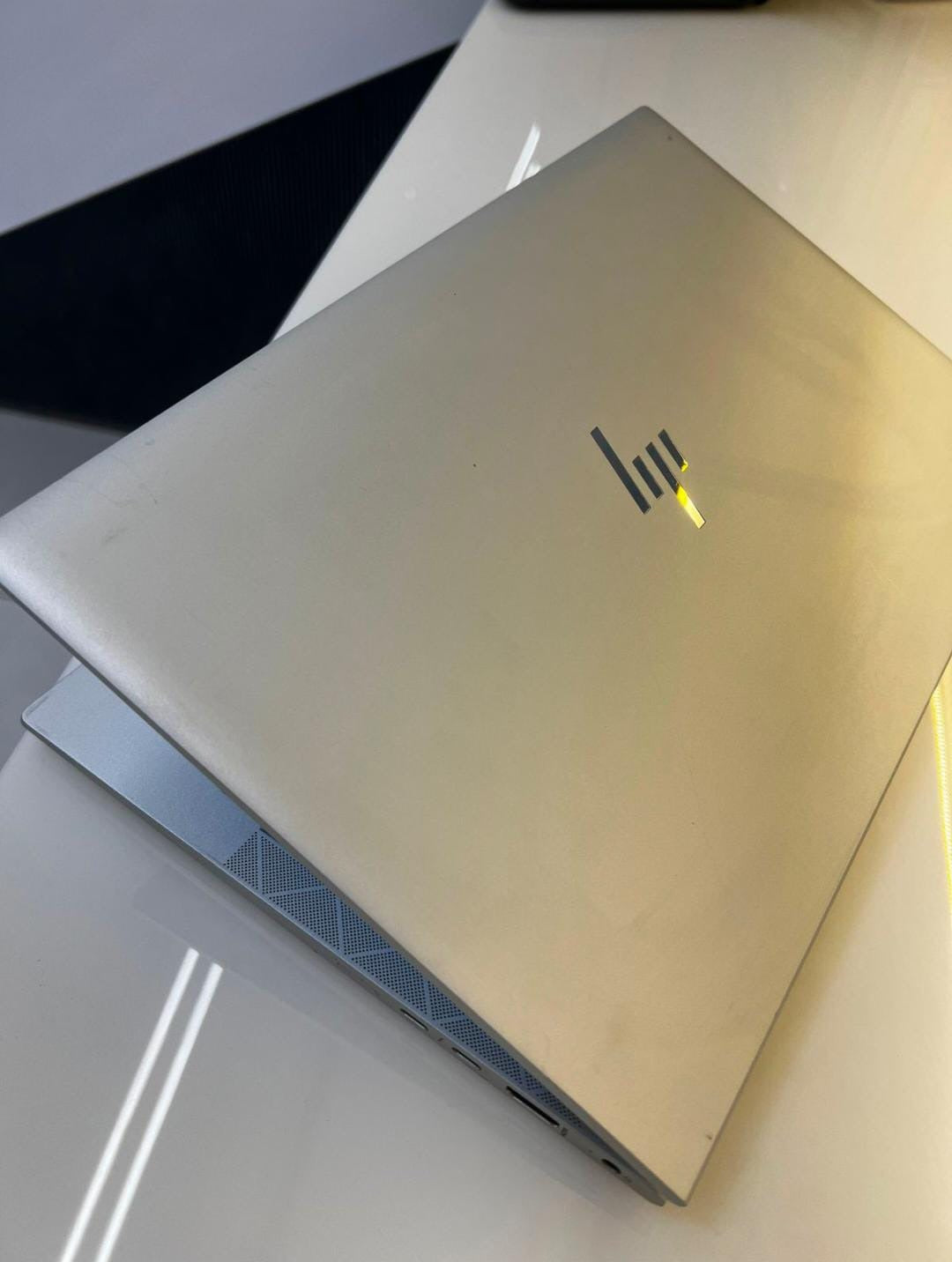 HP EliteBook 840 G8