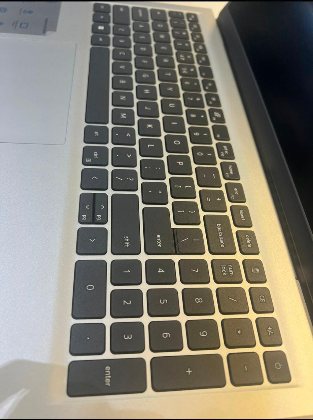 Dell Inspiron 3511