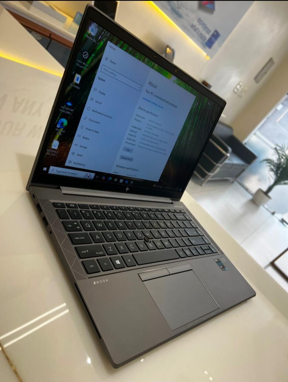 HP Z Book