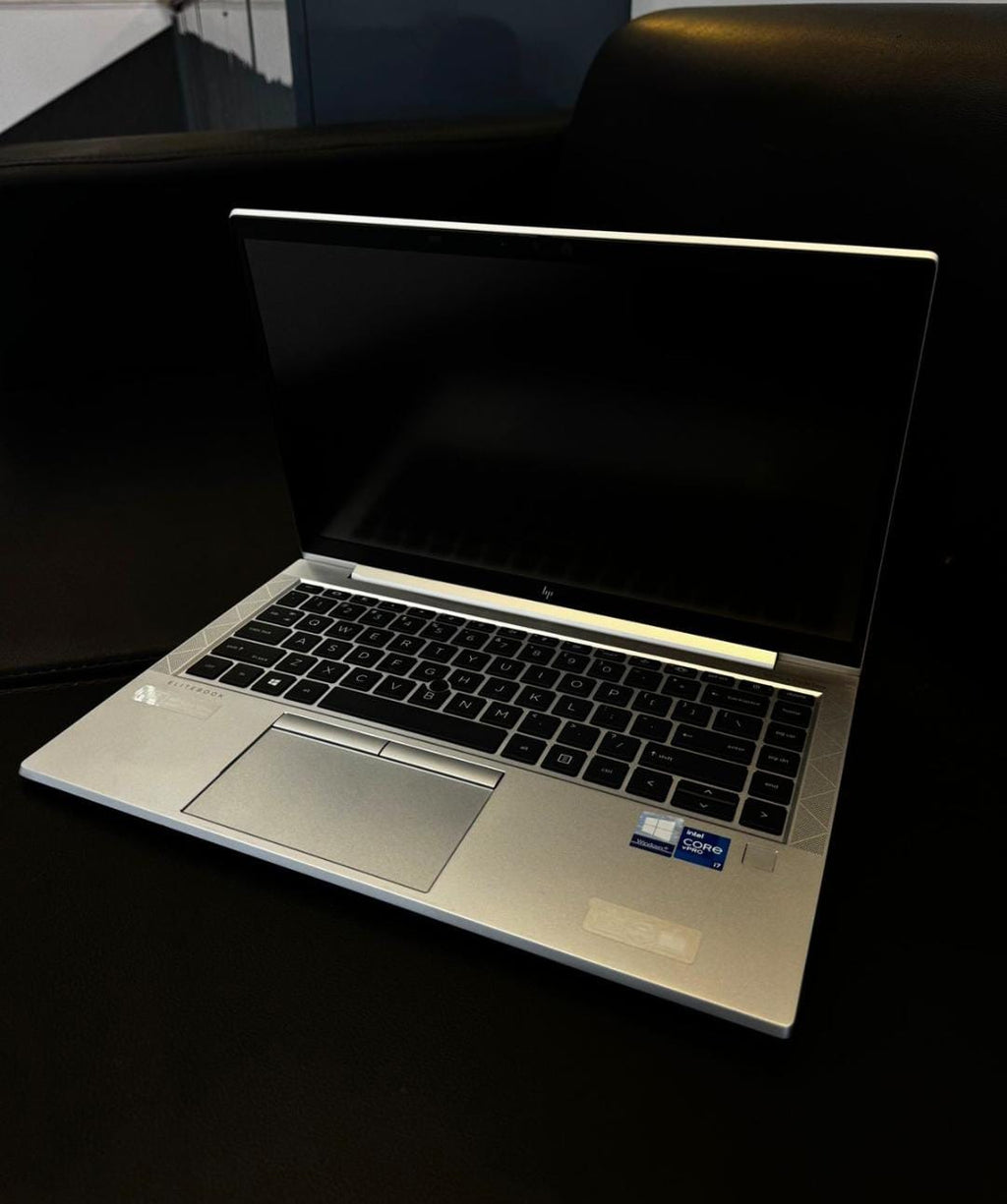 HP EliteBook 830 G7
