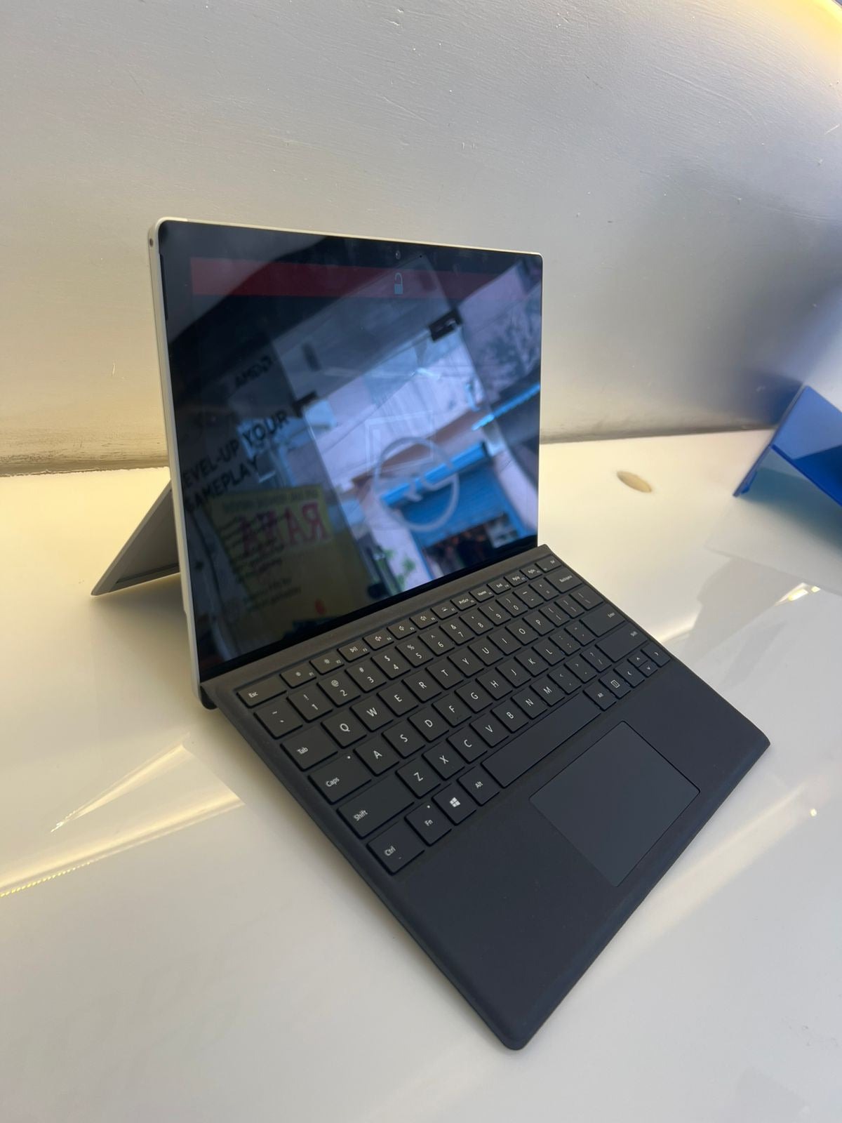 Microsoft Surface Pro 5