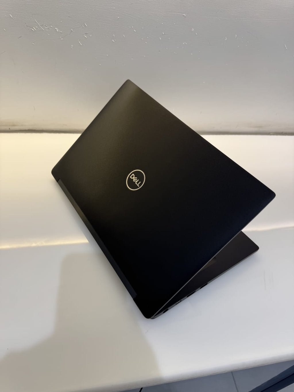 Dell Latitude 7390