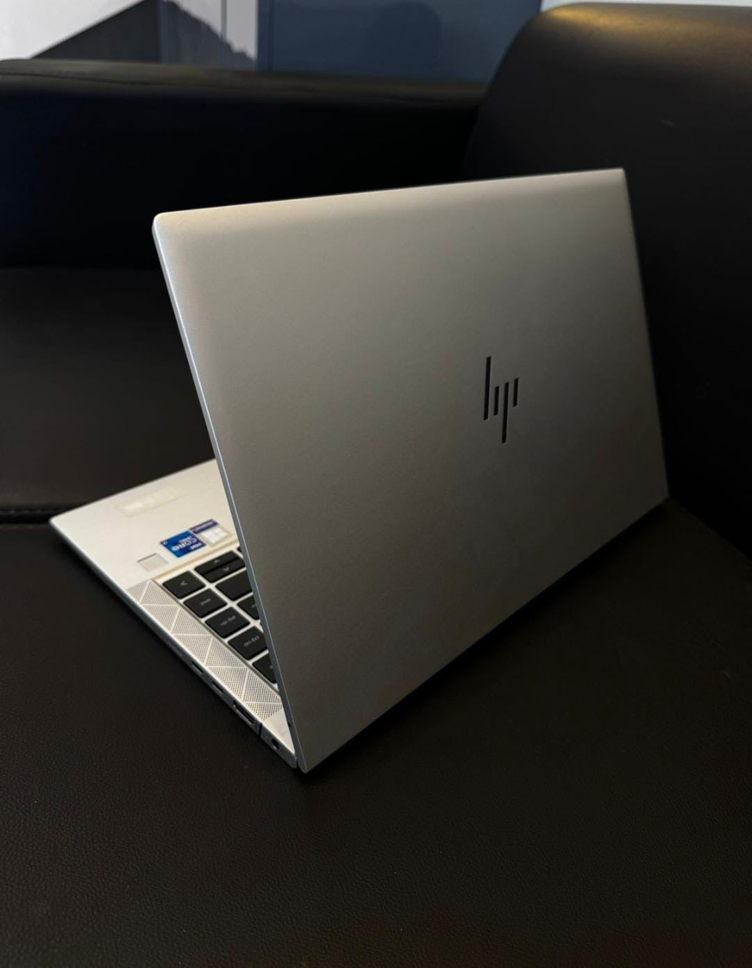 HP EliteBook 830 G7