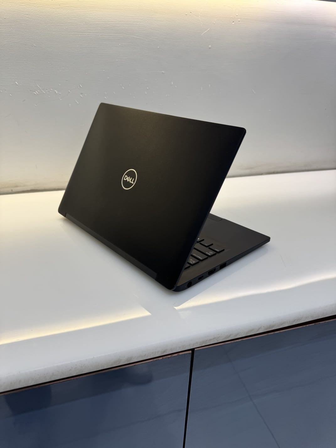 Dell Latitude 7390