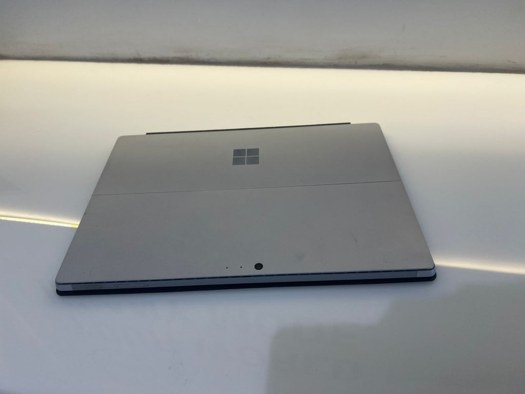 Microsoft Surface Pro 5